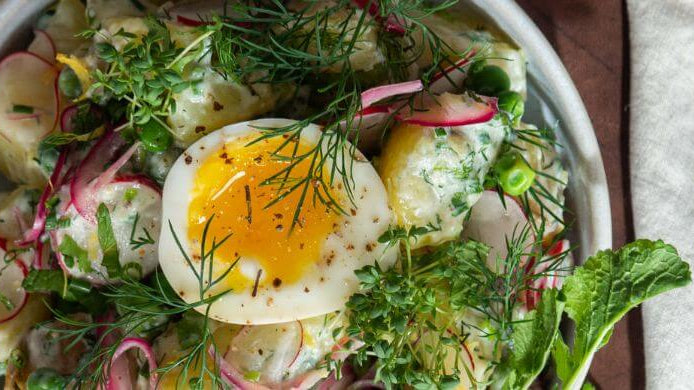Kartoffelsalat mit Joghurt und Kräutern Rezept, Wunschleder