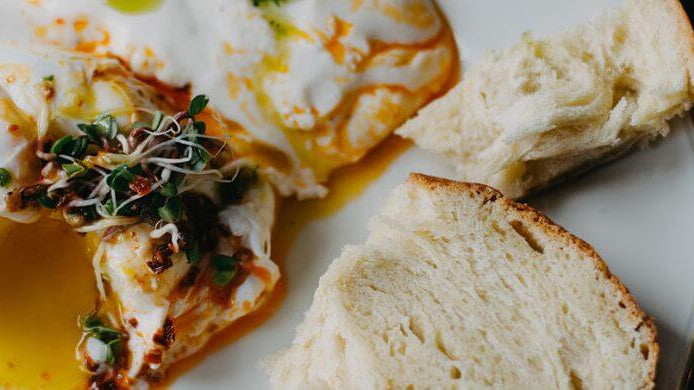 Çilbir – Joghurt und pochierte Eier Rezept, Wunschleder